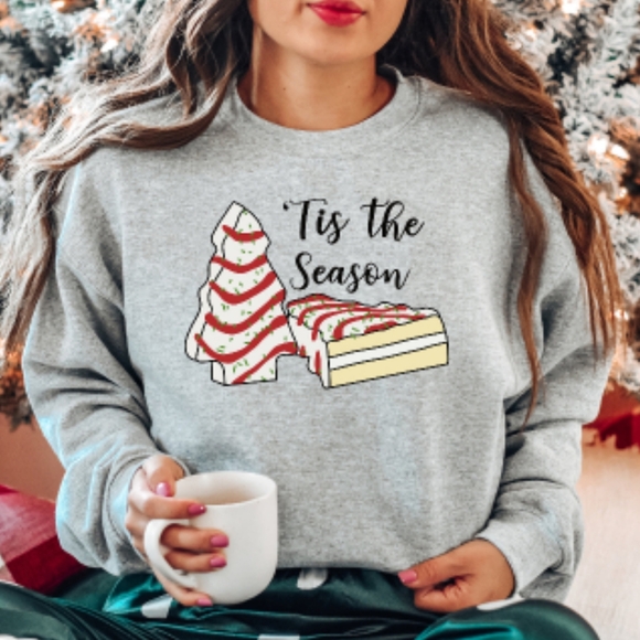 NWT "Tis the Season" Large Little Debbie Christmas Tree Cakes Light Sweatshirt - Picture 1 of 6